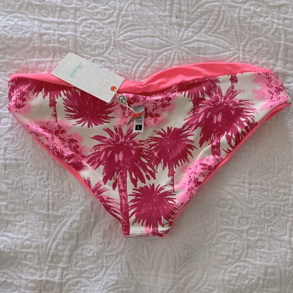 Maaji large bottoms. - Picture 3 of 6